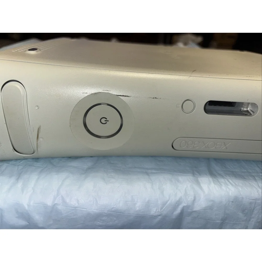 Microsoft Xbox 360 White Console HDMI 2008 Untested